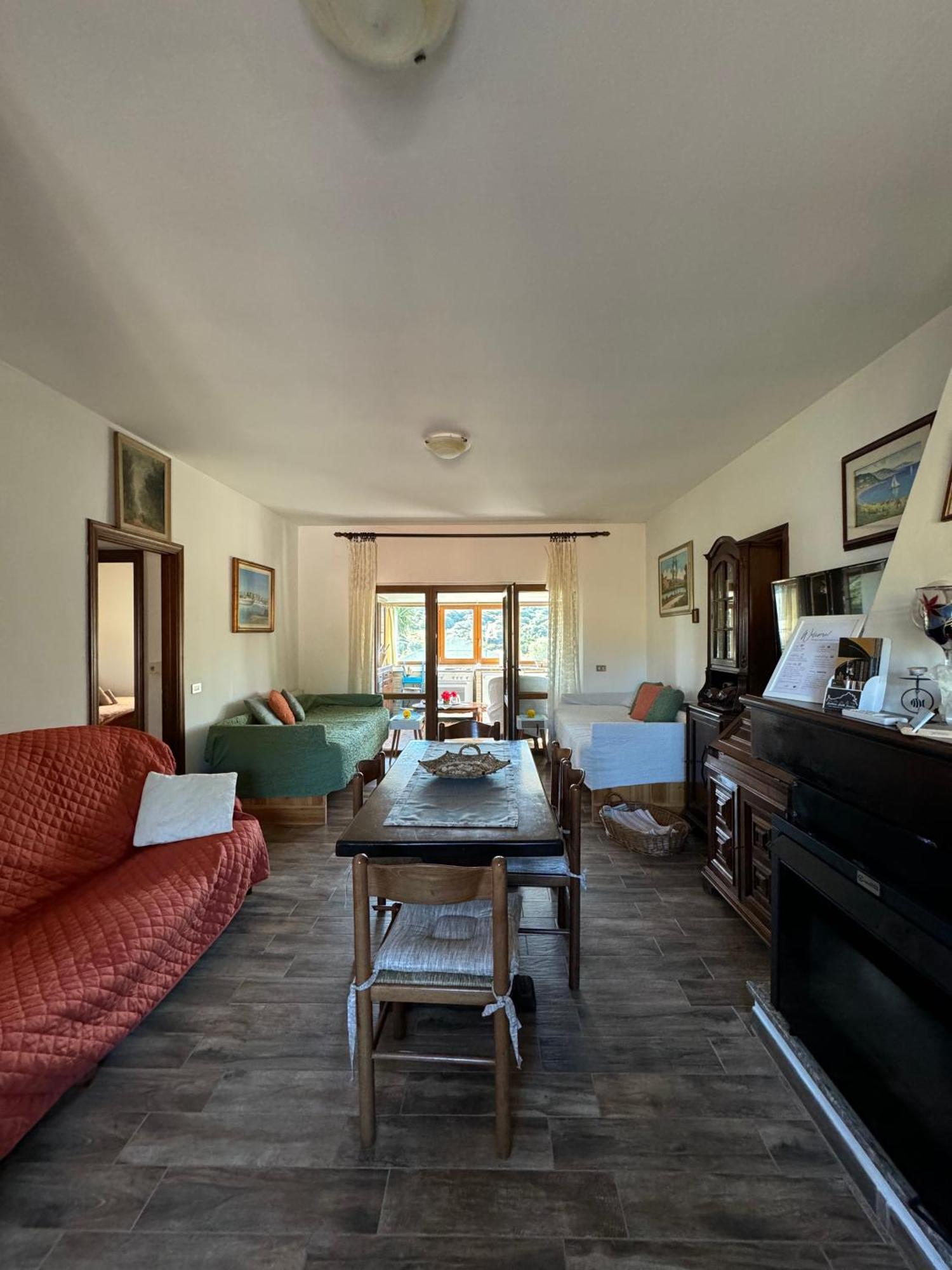 Casa Vittoria Apartment Palau Bagian luar foto