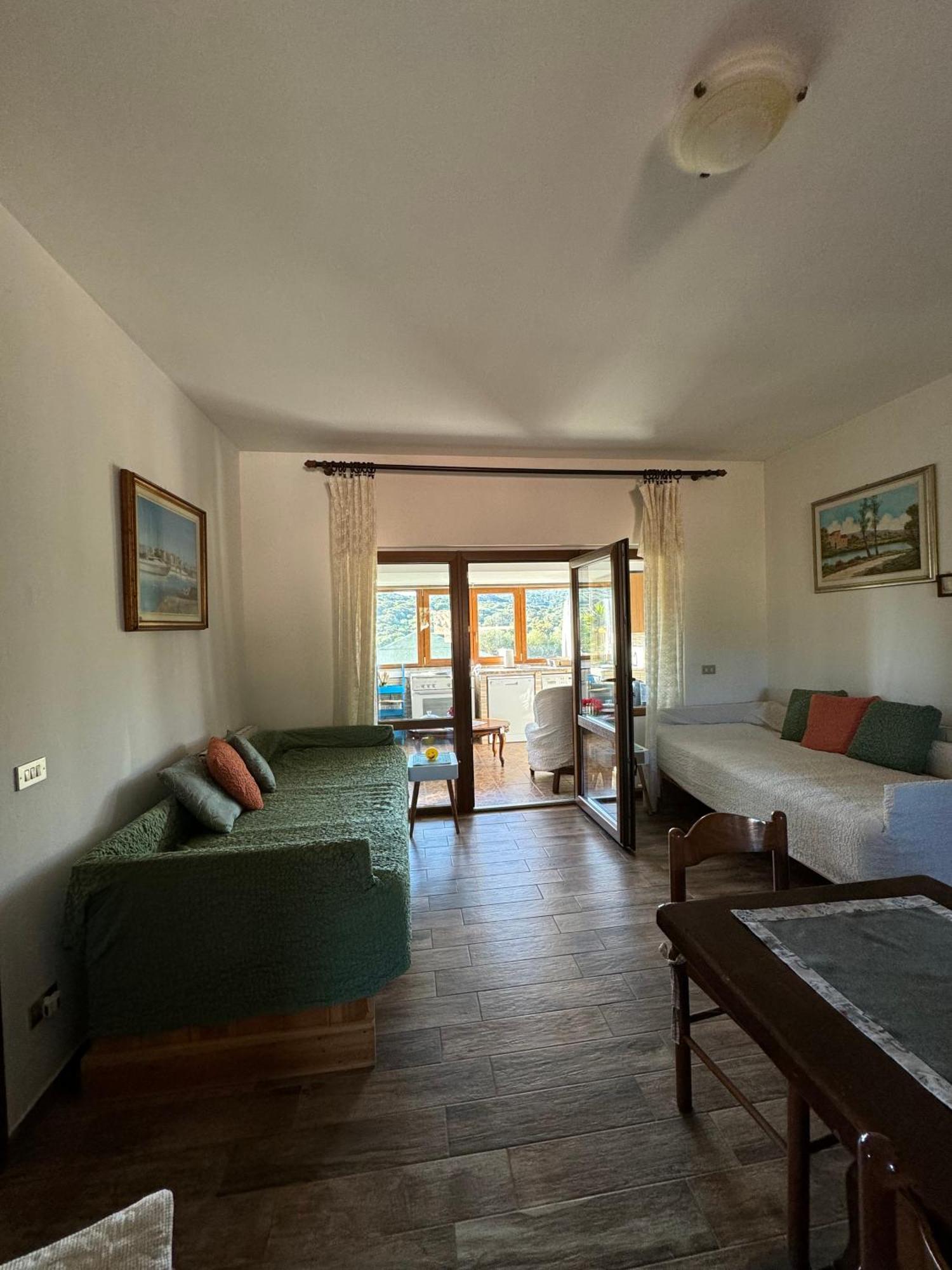 Casa Vittoria Apartment Palau Bagian luar foto